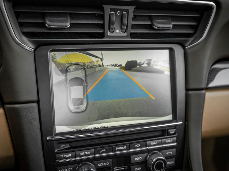 Porsche 991 Carrera GTS