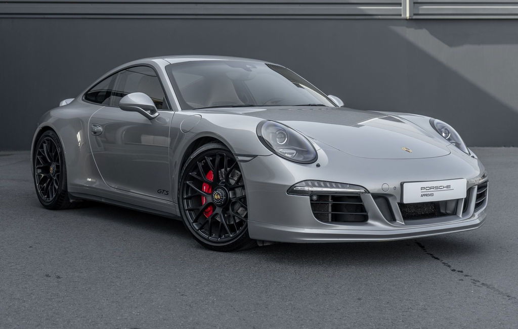 Porsche 991 Carrera GTS
