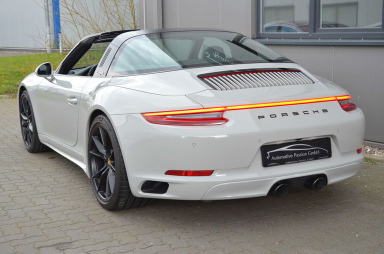 Porsche 991.2 Targa 4
