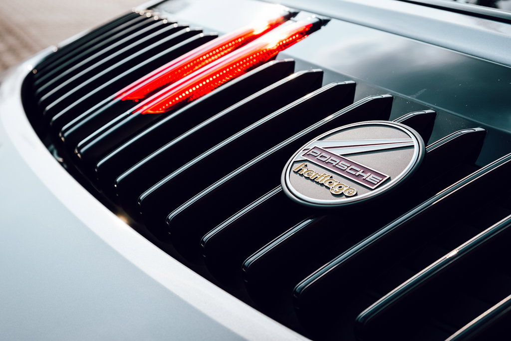 Porsche 992 Heritage Design Edition