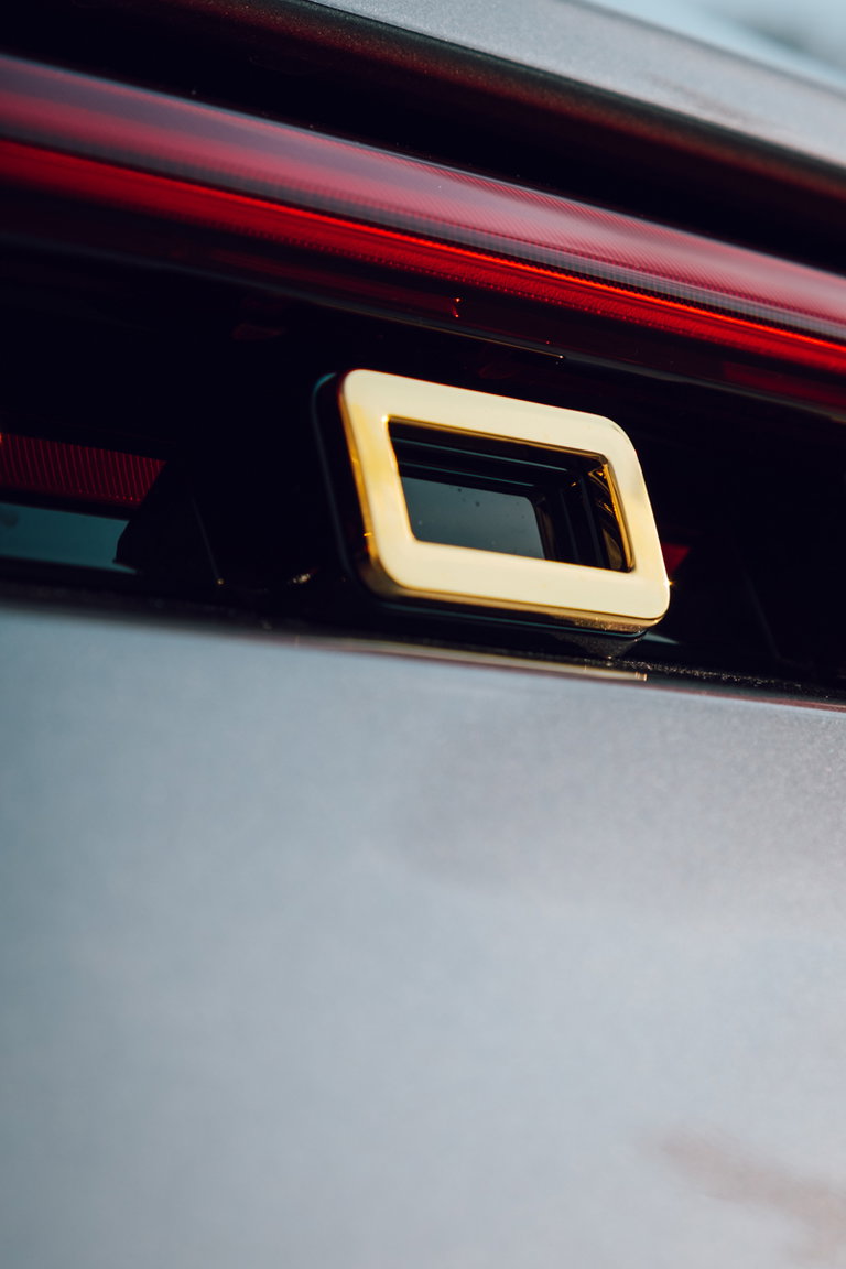 Porsche 992 Heritage Design Edition