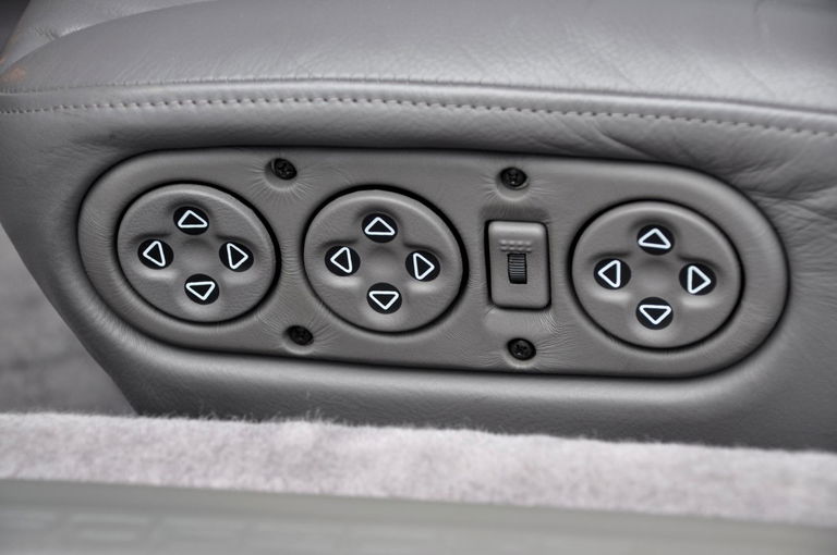 Porsche 993 Carrera 4