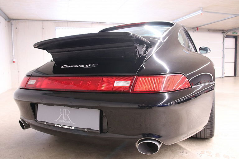 Porsche 993 Carrera 4S