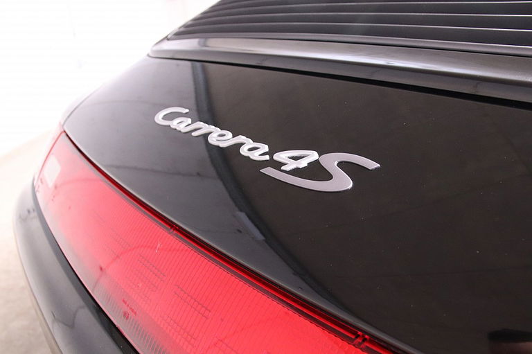Porsche 993 Carrera 4S
