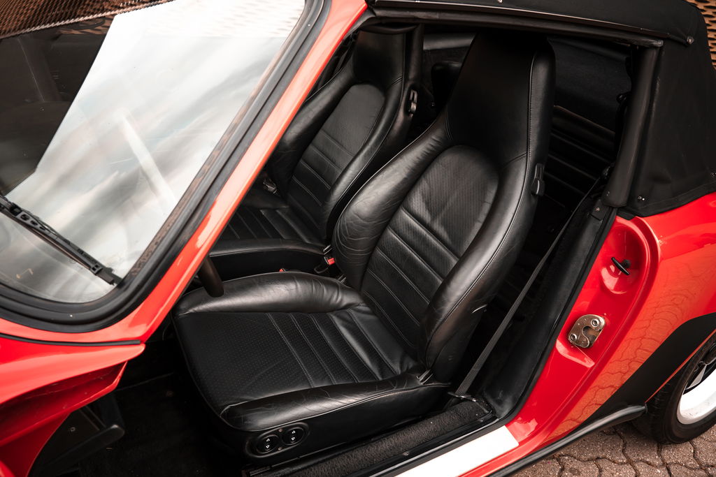 Porsche 911 Carrera 3.2