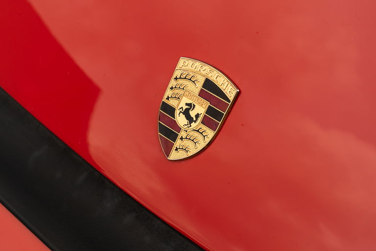 Porsche 911 Carrera 3.2