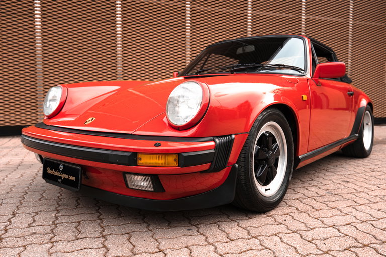 Porsche 911 Carrera 3.2
