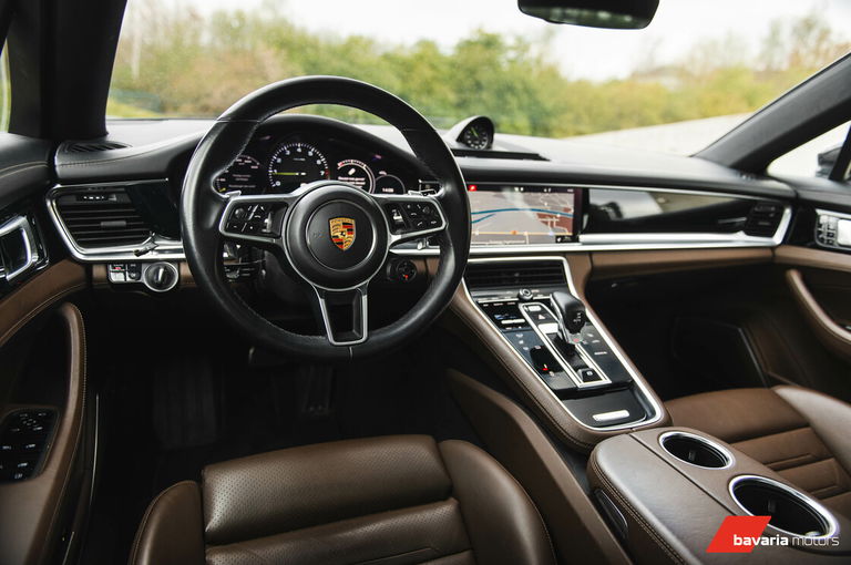 Porsche Panamera 4 E-Hybrid