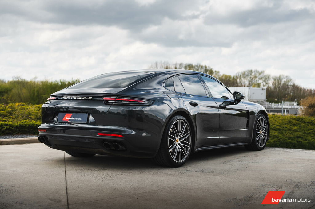 Porsche Panamera 4 E-Hybrid