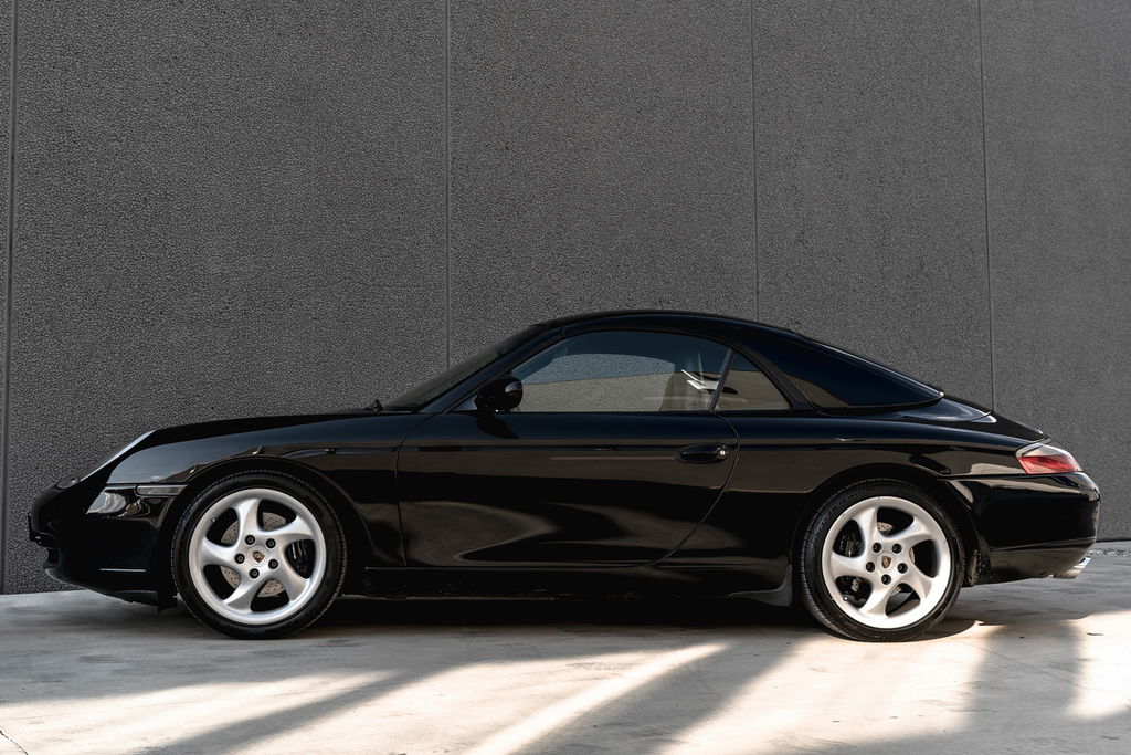Porsche 996 Carrera