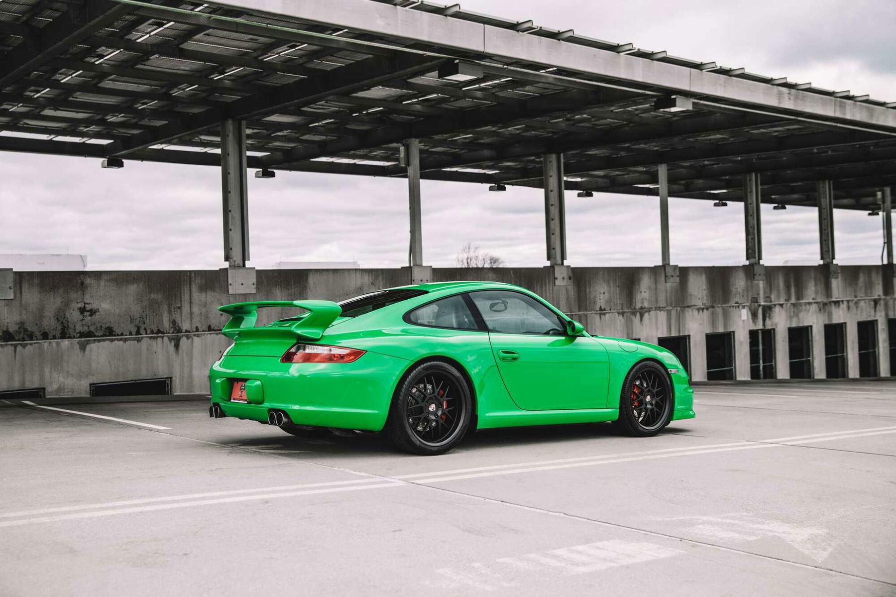 UDrive Automobiles green porsche
