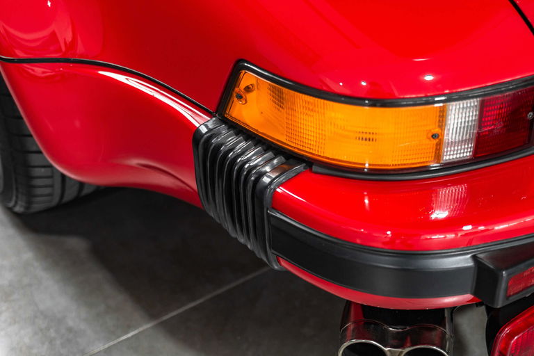 Porsche 911 Turbo 3.3