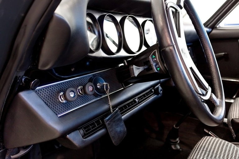 Porsche 911 E