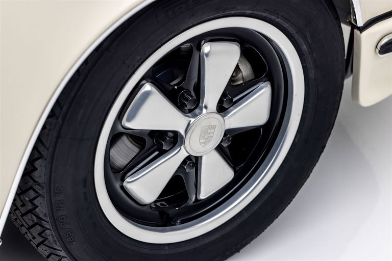 Porsche 911 S (F-Modell)