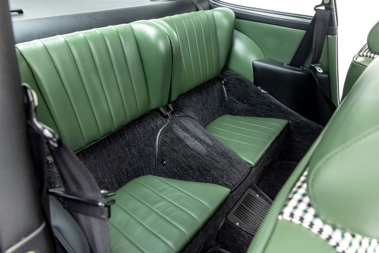 Porsche 911 S (F-Modell)