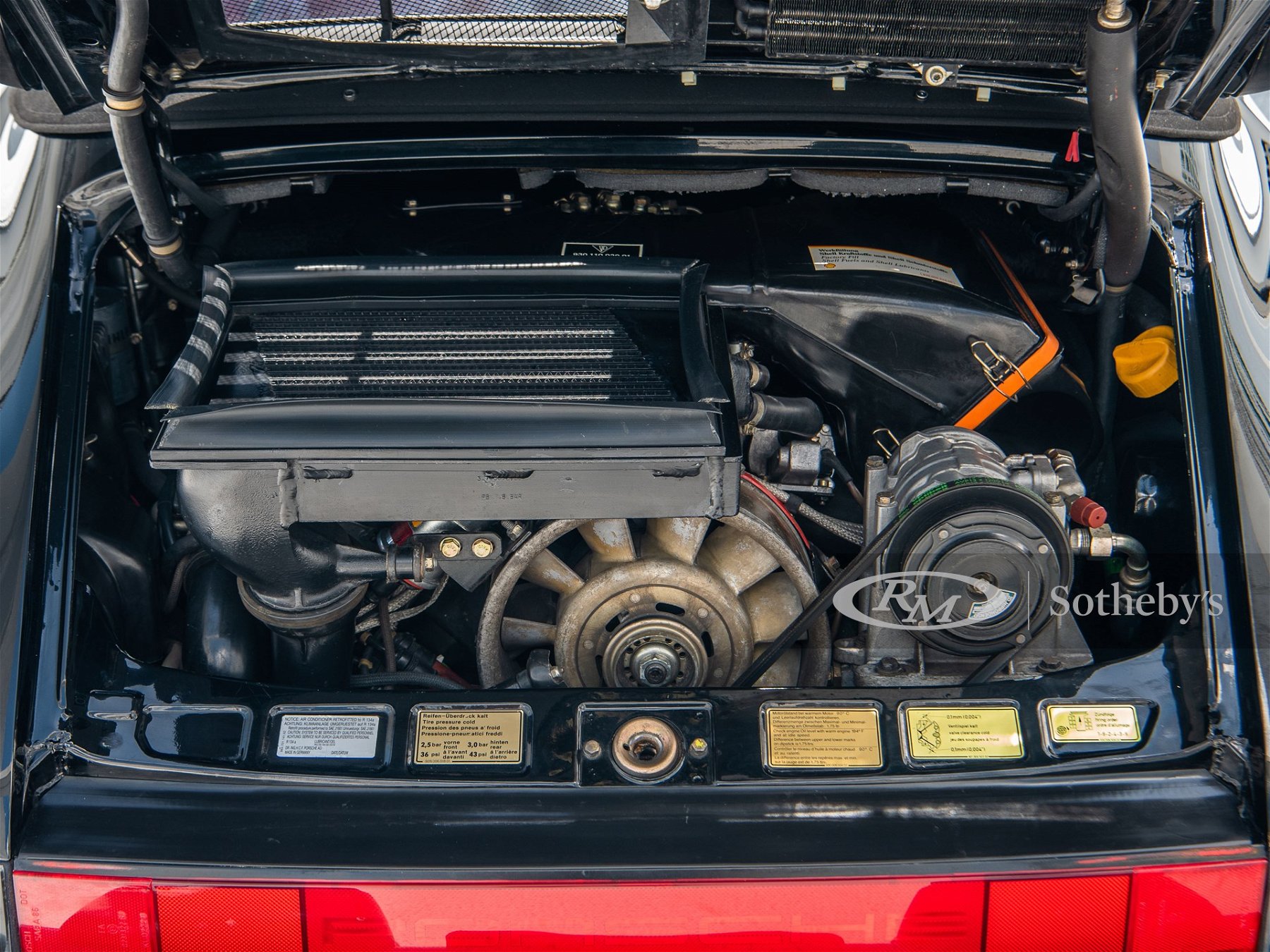 1987 porsche 911 engine