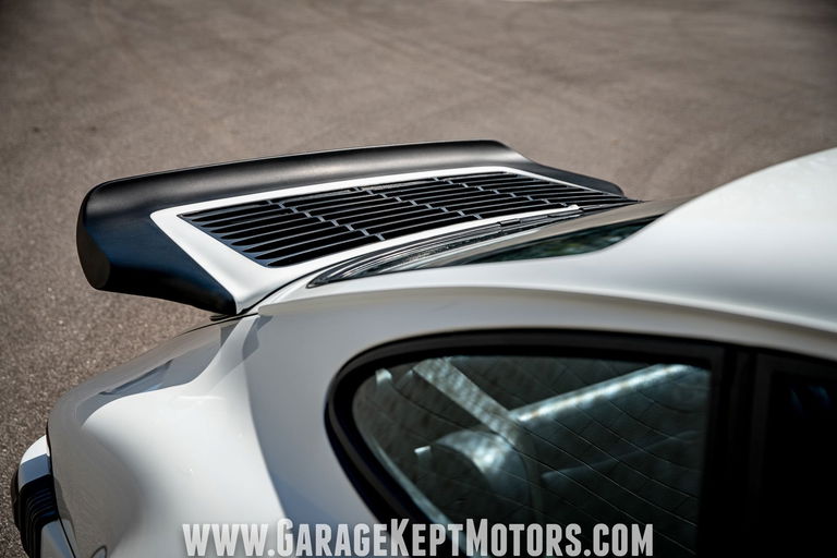 Porsche 911 Carrera 3.2 (US)