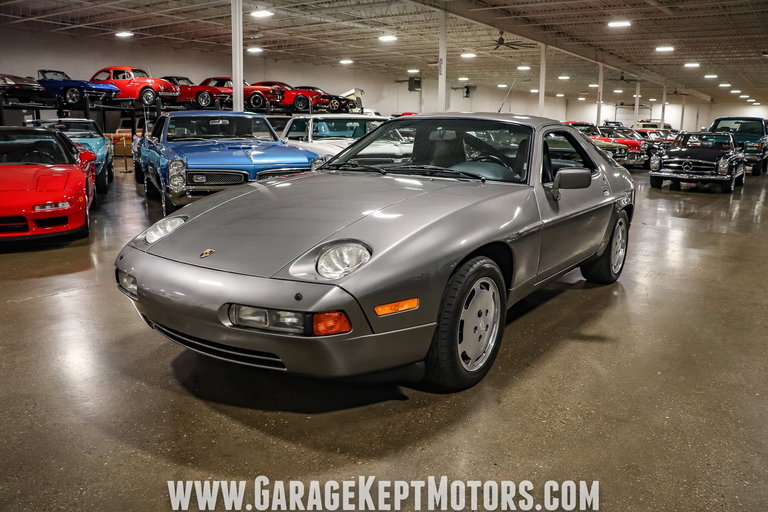 Porsche 928 S4