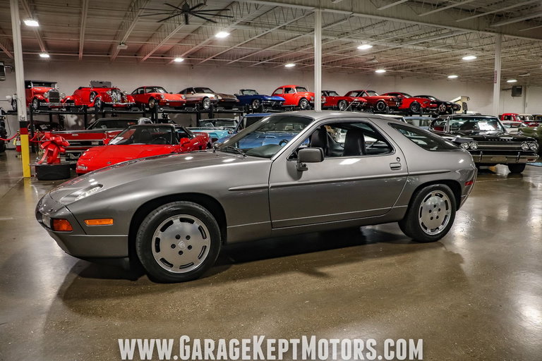 Porsche 928 S4