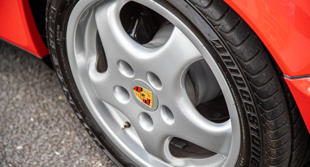 Porsche 964 Carrera 2