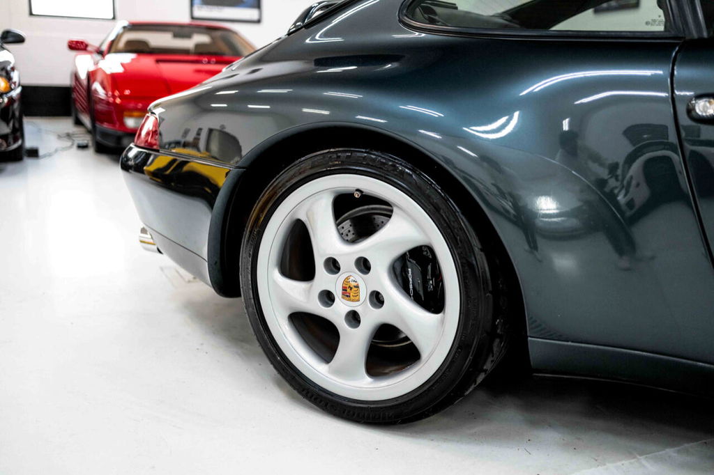 Porsche 993 Carrera