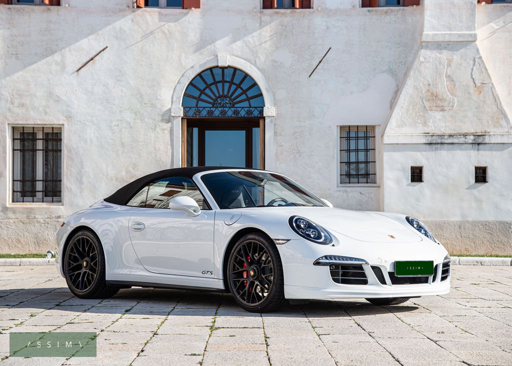 Porsche 991 Carrera 4 GTS