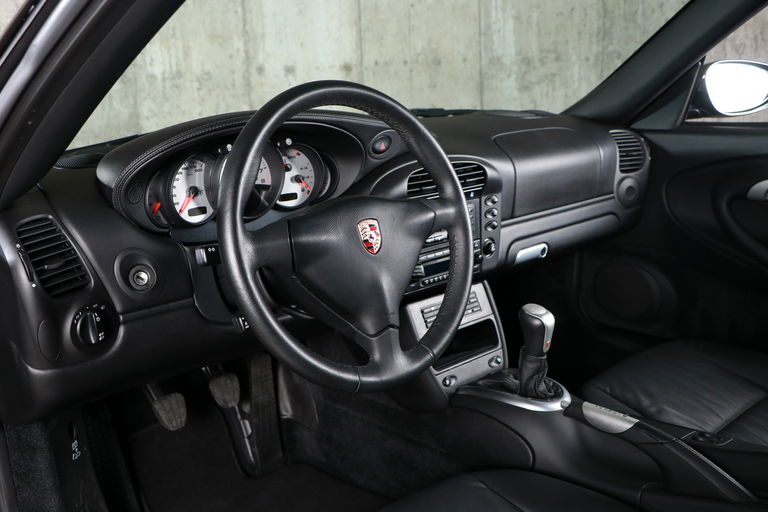 Porsche 996 Carrera 4S