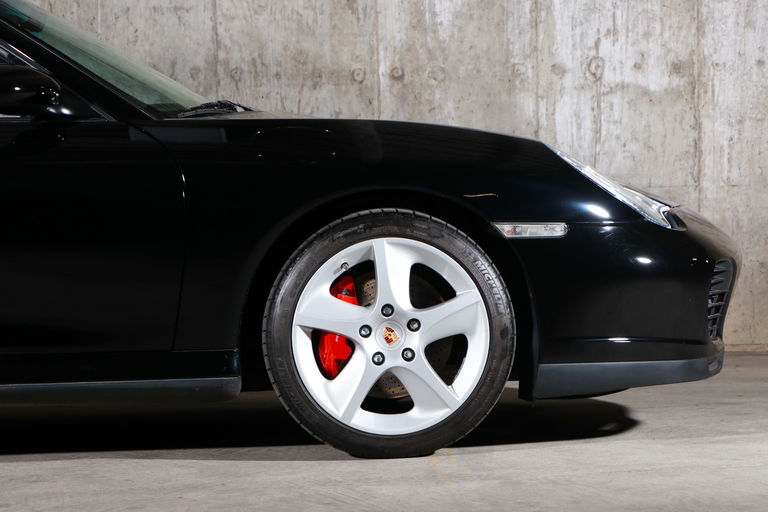 Porsche 996 Carrera 4S