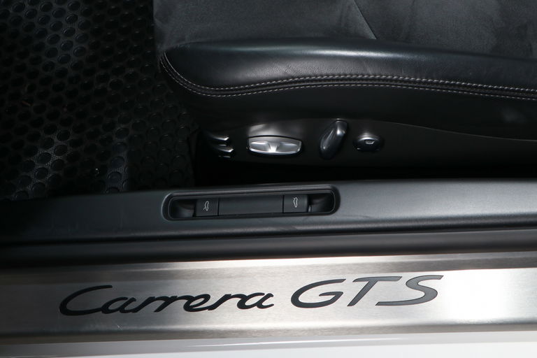 Porsche 997.2 Carrera GTS