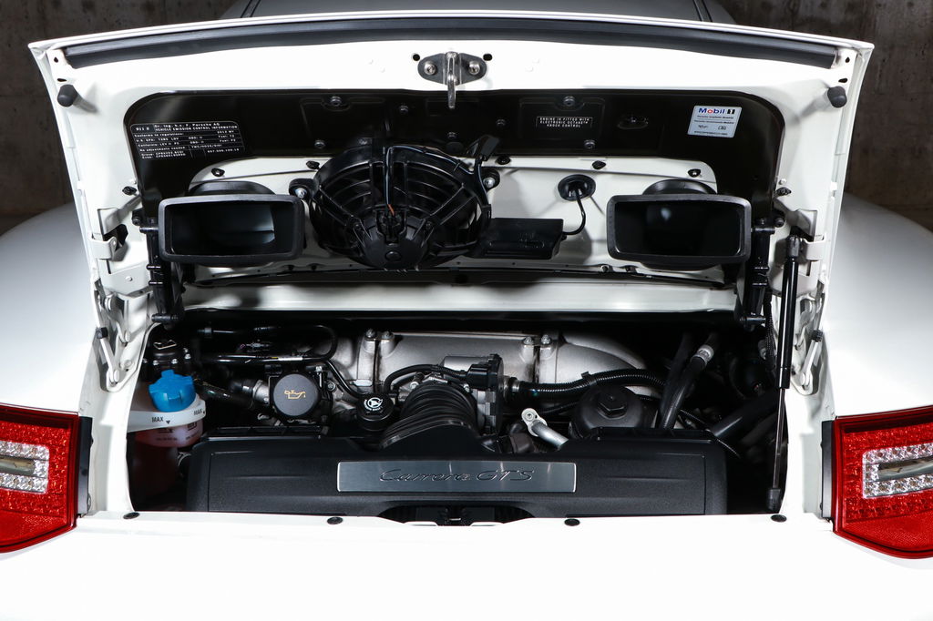 Porsche 997.2 Carrera GTS