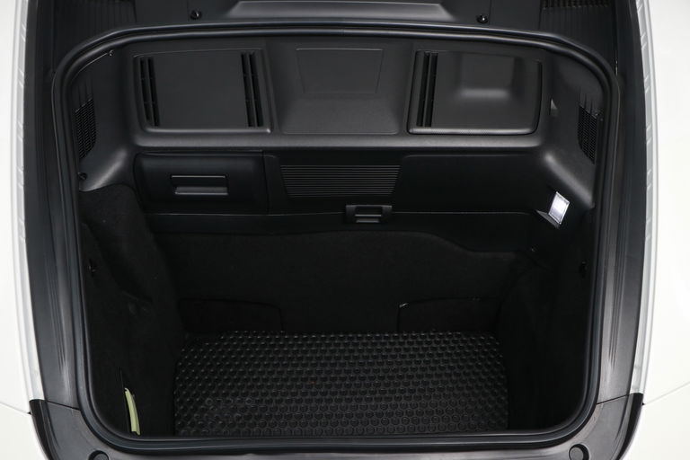 Porsche 997.2 Carrera GTS