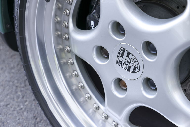 Porsche 964 Carrera 2 Cabrio WTL