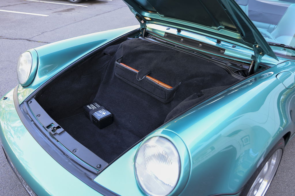 Porsche 964 Carrera 2 Cabrio WTL