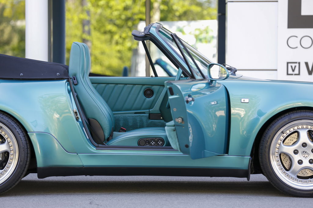 Porsche 964 Carrera 2 Cabrio WTL
