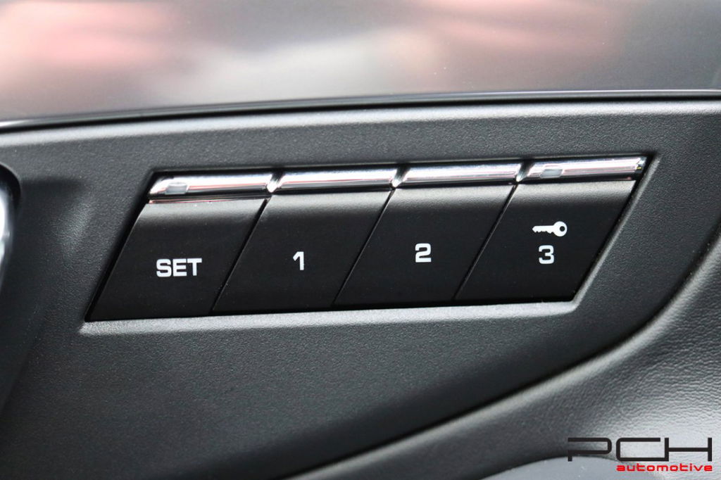 Porsche 991 Carrera 4S