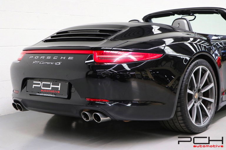 Porsche 991 Carrera 4S