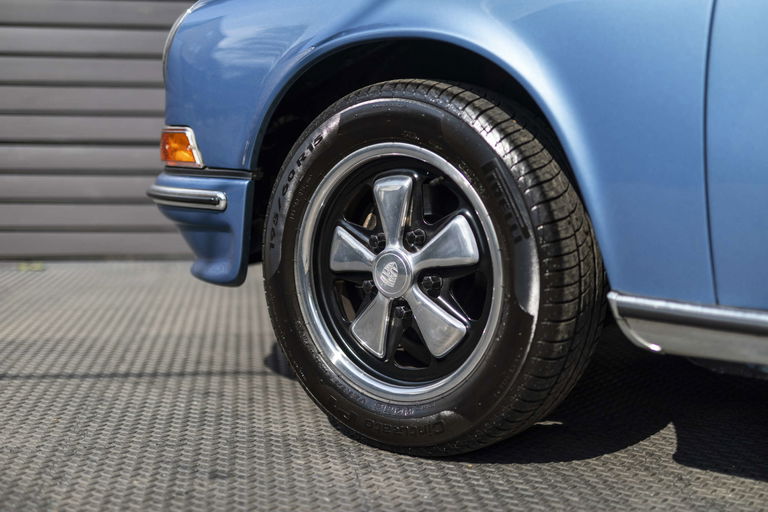 Porsche 911 S (F-Modell)