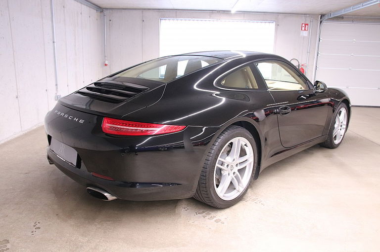 Porsche 991 Carrera