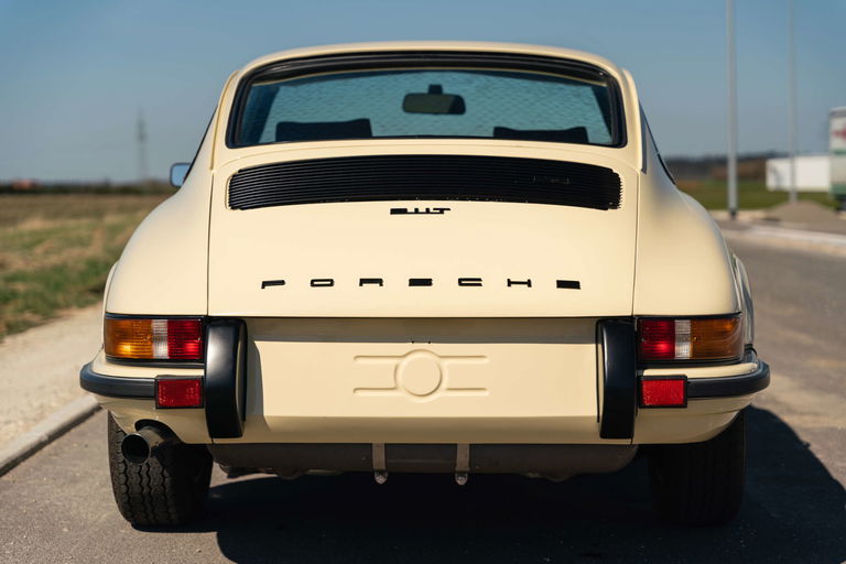 Porsche 911 T (US)