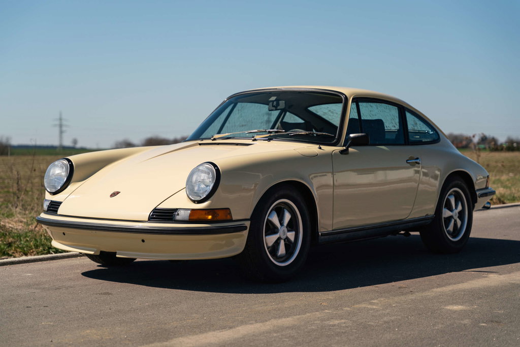 Porsche 911 T (US)