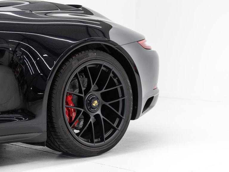 Porsche 991.2 Carrera 4 GTS