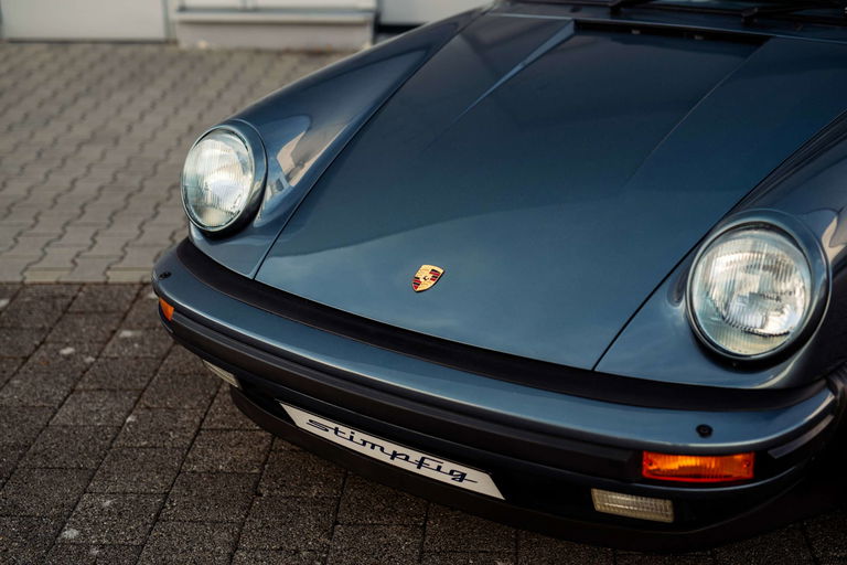 Porsche 911 Turbo 3.3 (US)