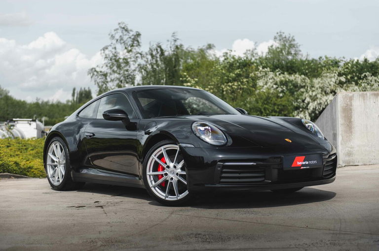 Porsche 992 Carrera 4S