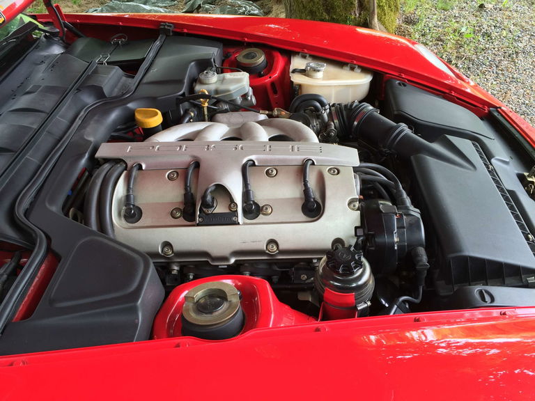Porsche 968