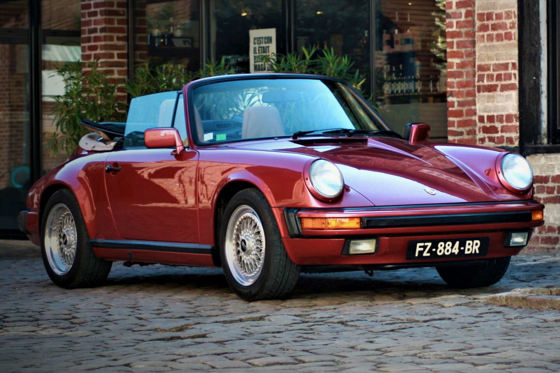 Porsche 911 Carrera 3.2