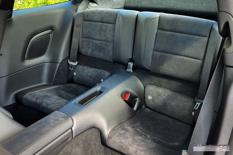 Porsche 991 Carrera GTS