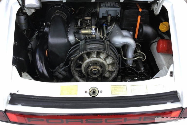 Porsche 911 Carrera 3.2