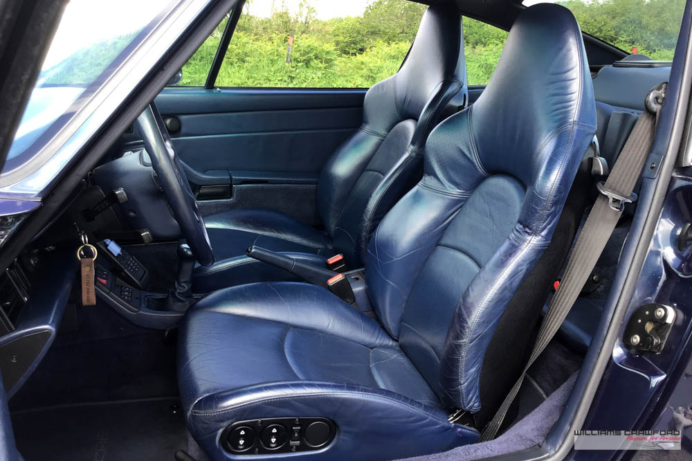 Porsche 993 Carrera 4S