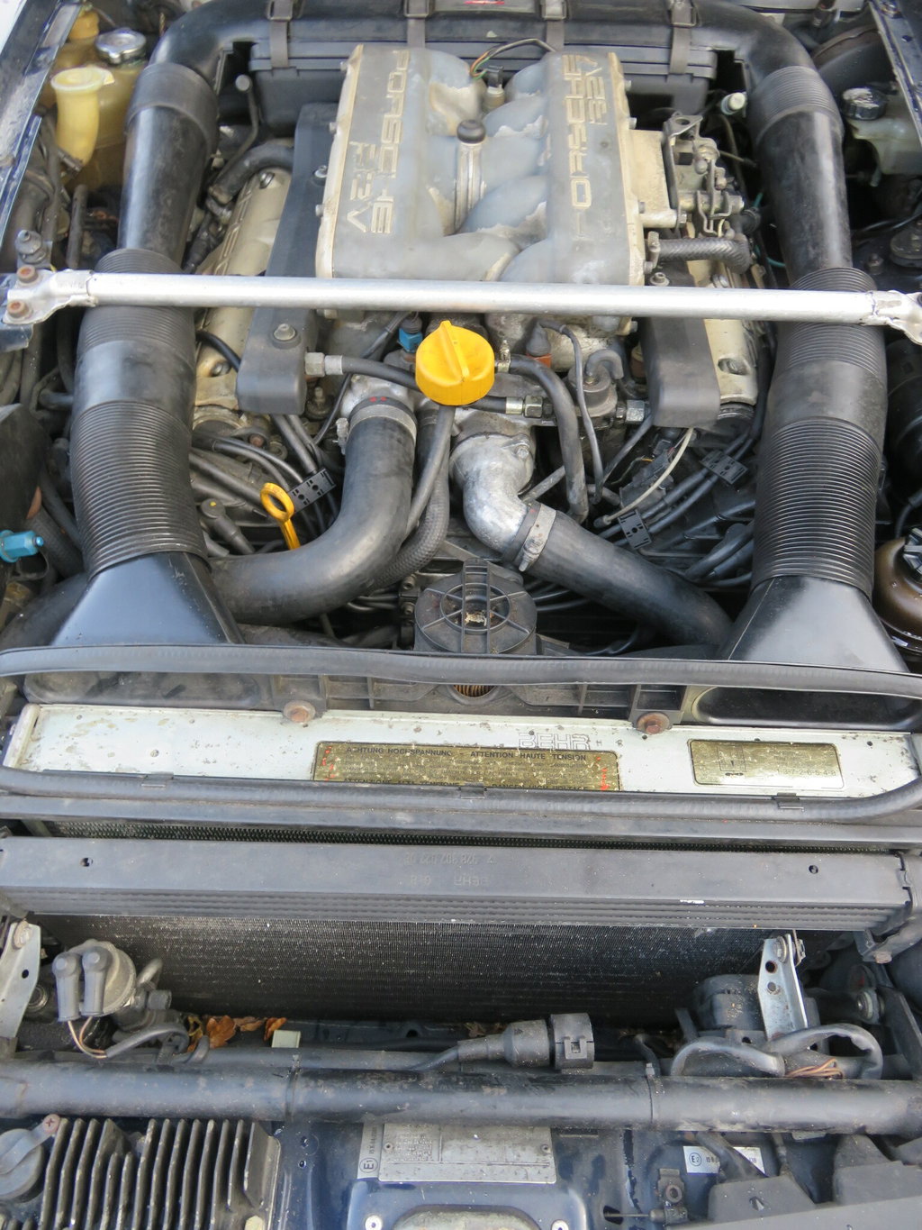 Porsche 928 S4