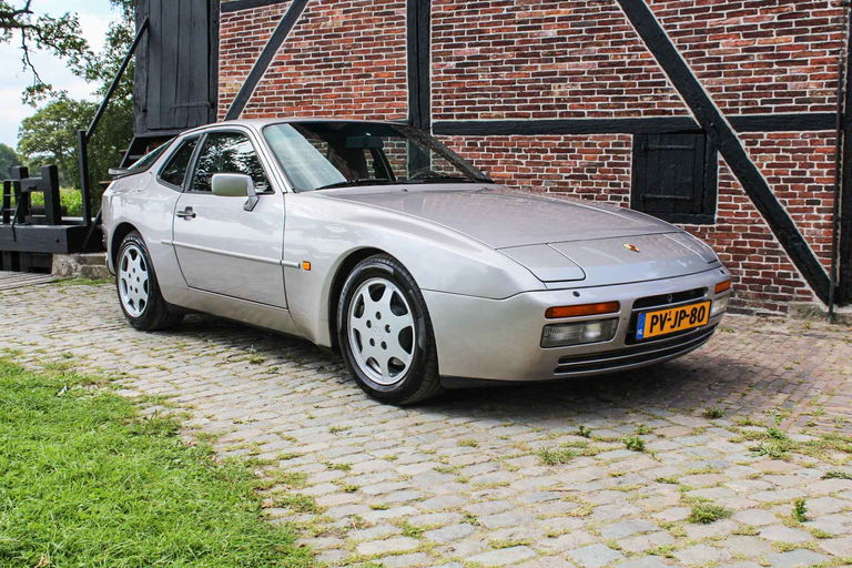 Porsche 944 Turbo S Coupé
